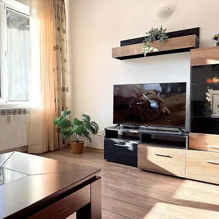 Apartment 607 Stream Panoramic With Free Parking And